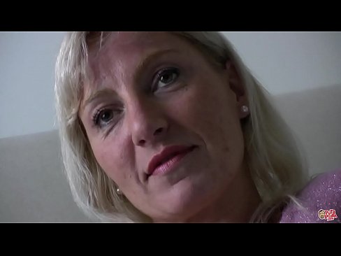 ❤️ Ibu kita kabeh bajingan ... Lady, nindakake dhewe! ️ Video porno ing jv.raceporn.ru ❤